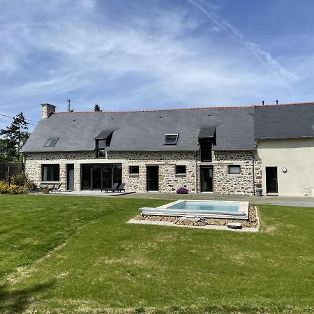 克洛塞里森斯酒店 Sens-de-Bretagne 外观 照片