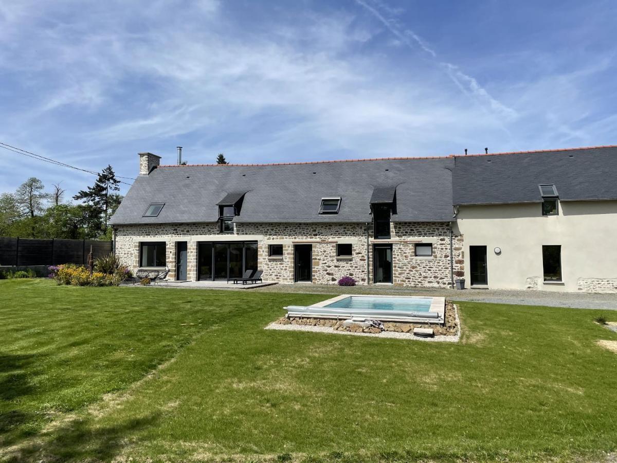 克洛塞里森斯酒店 Sens-de-Bretagne 外观 照片